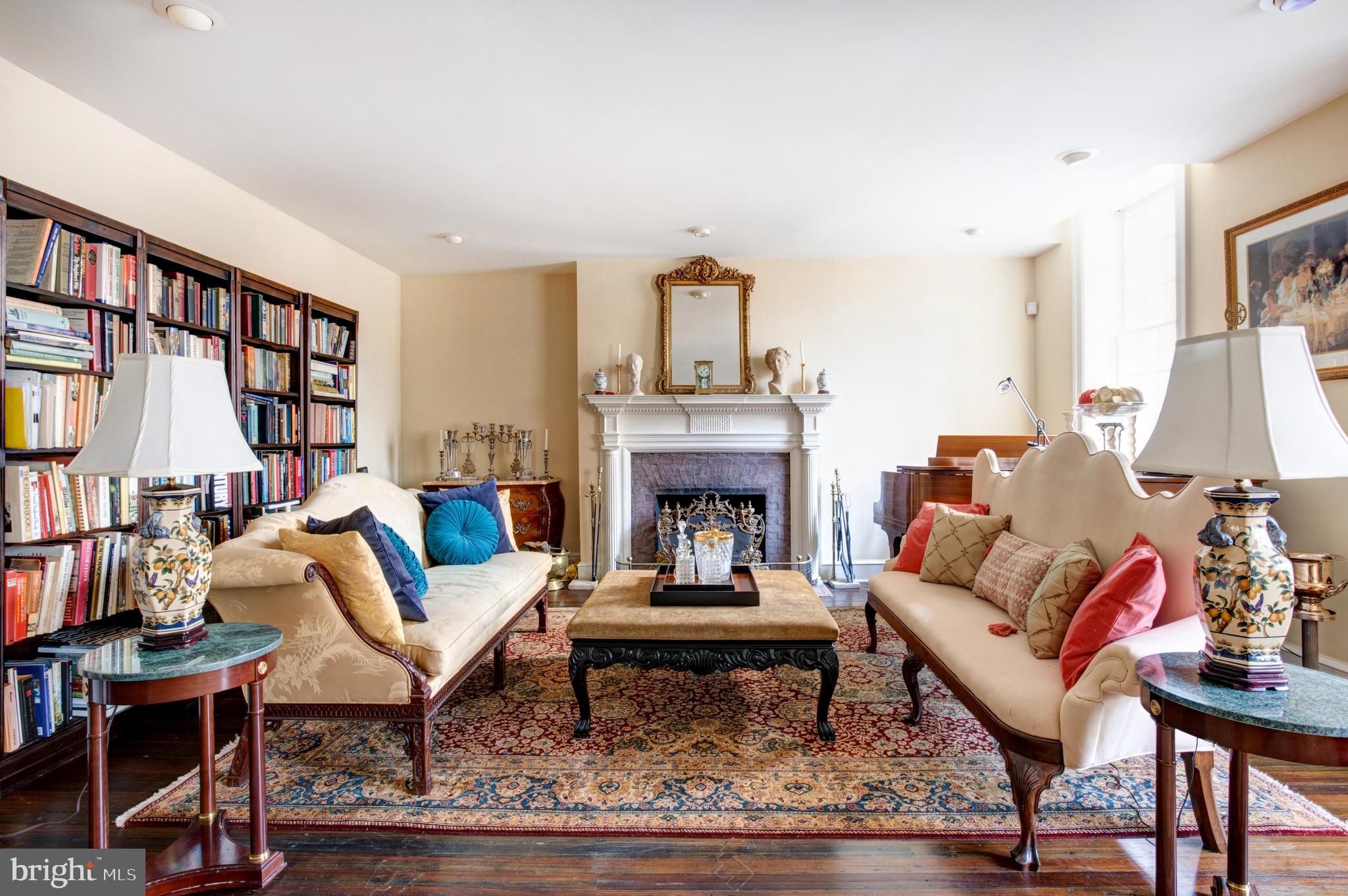 115 Roumfort Road, Unit 10 Philadelphia, PA 19119 - Photo 11 of 30 Gallery Image 11
