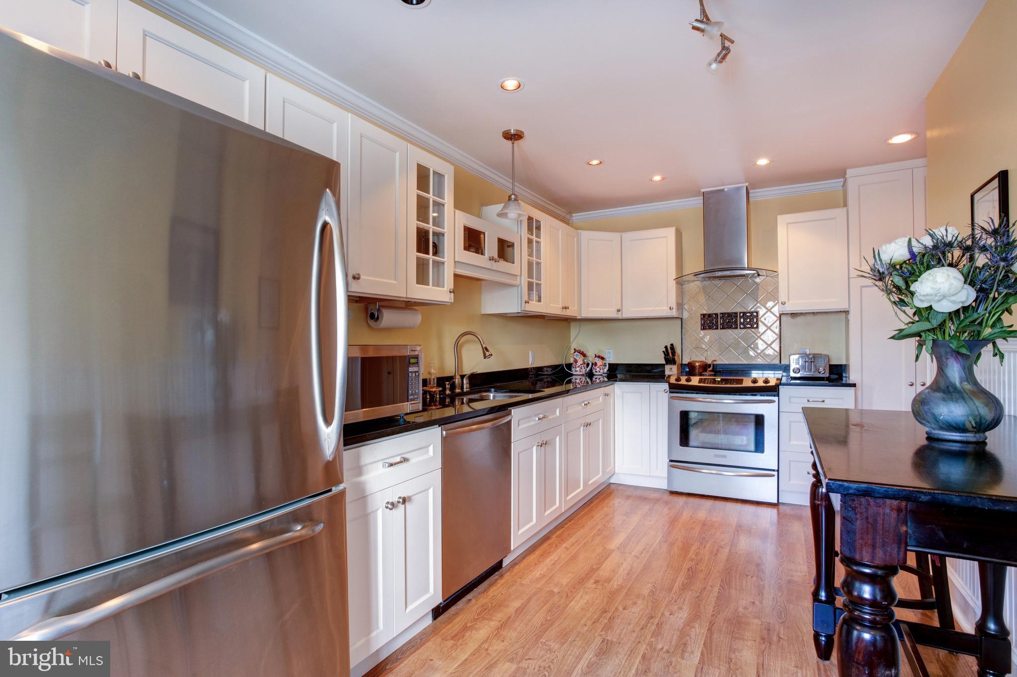 115 Roumfort Road, Unit 10 Philadelphia, PA 19119 - Photo 13 of 30 Gallery Image 13