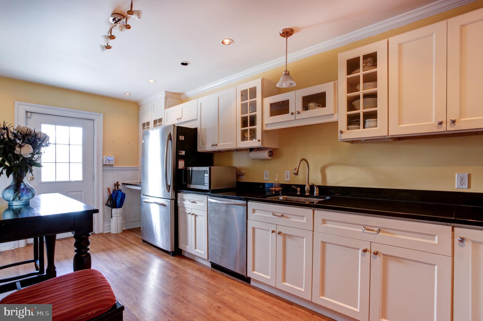 115 Roumfort Road, Unit 10 Philadelphia, PA 19119 - Photo 15 of 30 Gallery Image 15