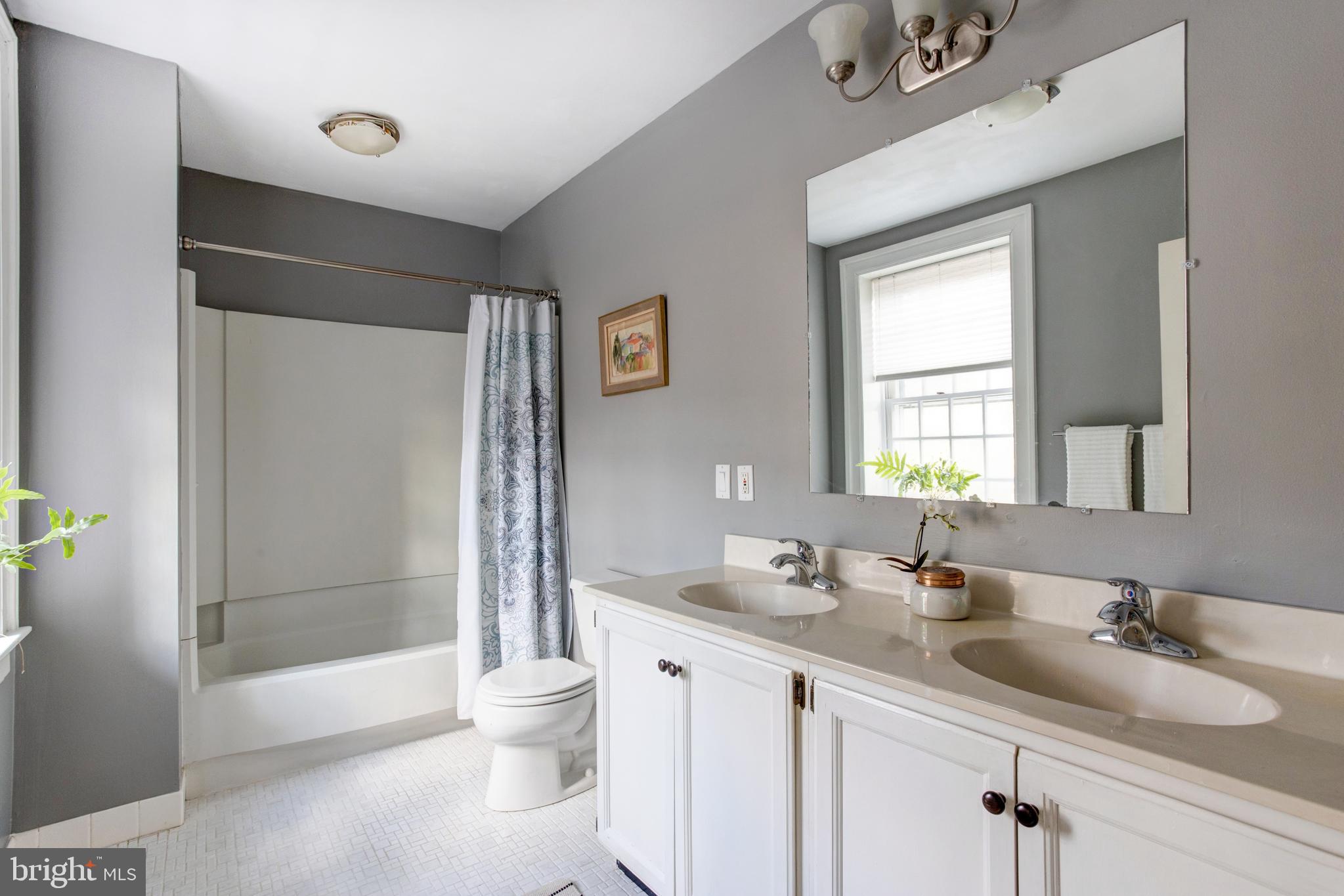 115 Roumfort Road, Unit 10 Philadelphia, PA 19119 - Photo 17 of 30 master bath
