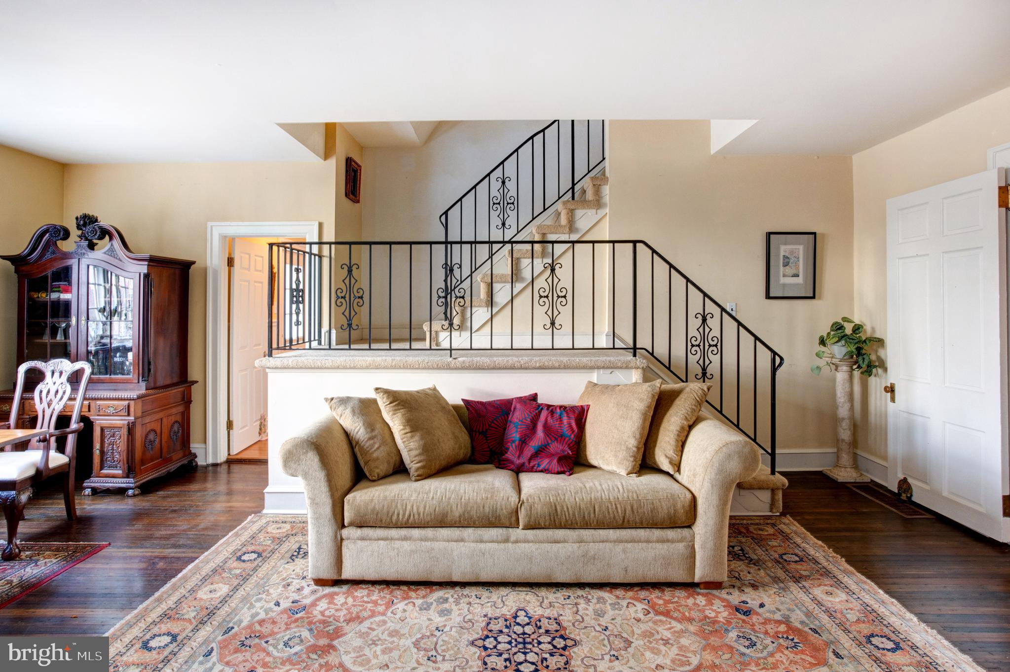 115 Roumfort Road, Unit 10 Philadelphia, PA 19119 - Photo 10 of 30 Gallery Image 10