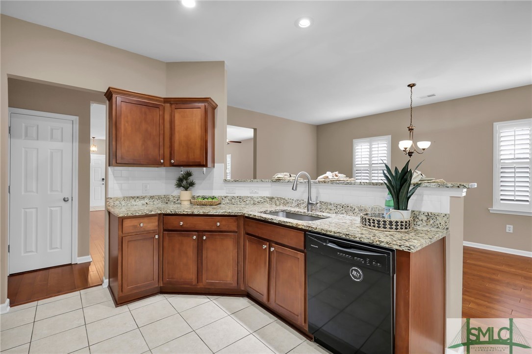 103 Regency Circle Pooler, GA 31322 - Photo 9 of 26