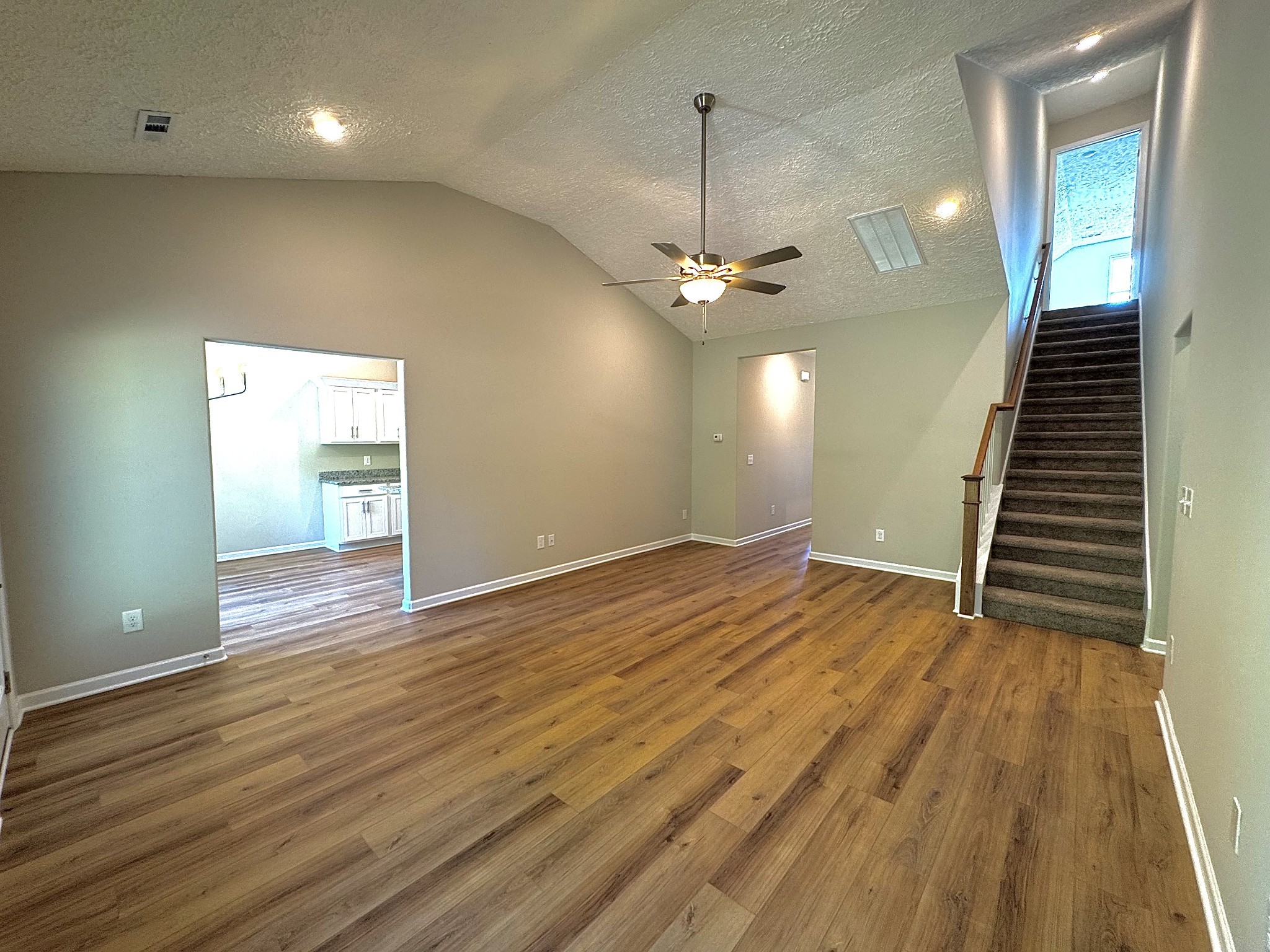 69 Laurel View Street Manchester, TN 37355 - Photo 5 of 17