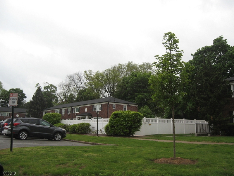 116 Pitney Place, Unit 116 Morristown, NJ 07960 - Photo 12 of 12