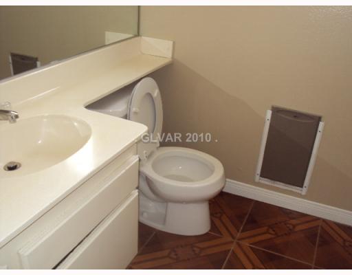 3185 Mountain Spring Road Las Vegas, NV 89146 - Photo 5 of 10 Property Photo.