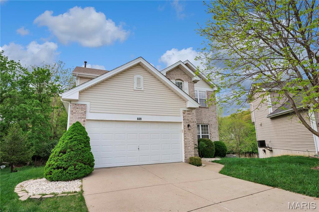 609 Brook Meadow Drive Ballwin, MO 63021 - Photo 2 of 23