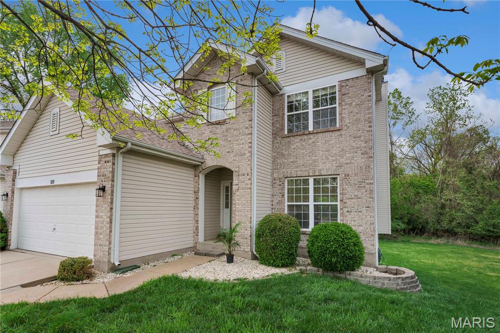 609 Brook Meadow Drive Ballwin, MO 63021 - Photo 3 of 23