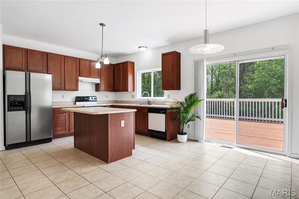 609 Brook Meadow Drive Ballwin, MO 63021 - Photo 8 of 23