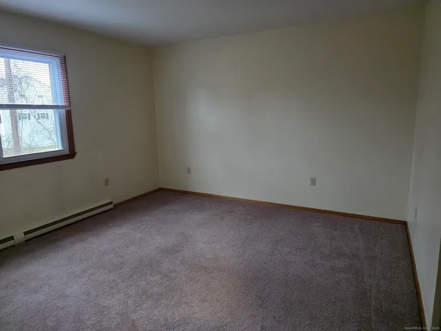 $1,450 | 88 Hickory Street, Unit 4, Norwich, CT 06360