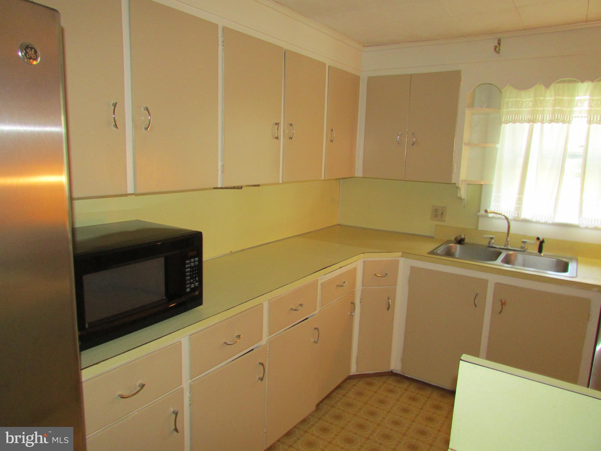1877 Gerrardstown Road Gerrardstown, WV 25420 - Photo 19 of 30 Kitchen