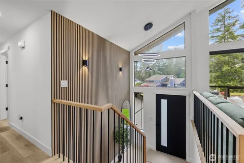 $975,000 | 16031 Southeast 167th Place, Renton, WA 98058