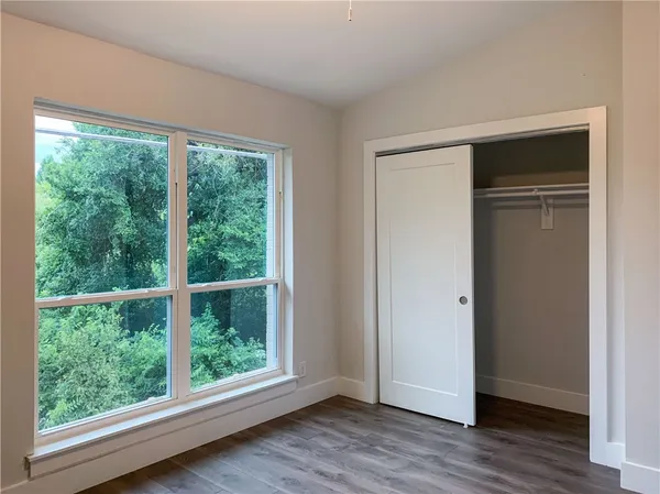 $1,950 | 3812 Southway Drive, Unit 104, Austin, TX 78704