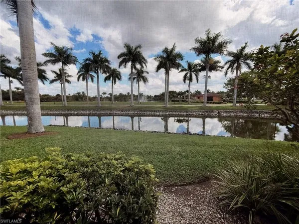 $1,750 | 1516 Mainsail Drive, Unit 2, Naples, FL 34114