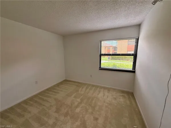 $1,750 | 1516 Mainsail Drive, Unit 2, Naples, FL 34114