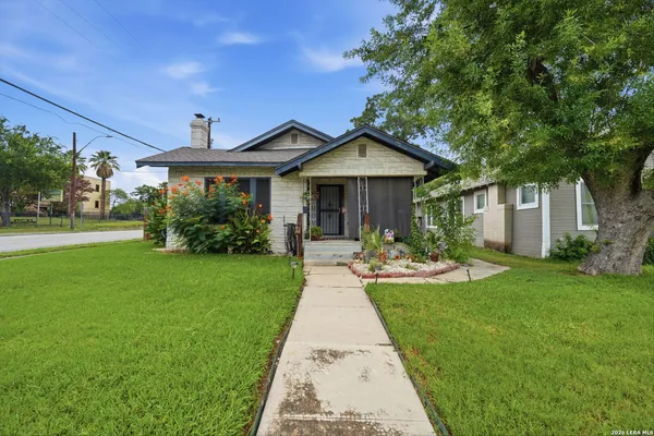 $250,000 | 701 Rigsby Avenue, San Antonio, TX 78210