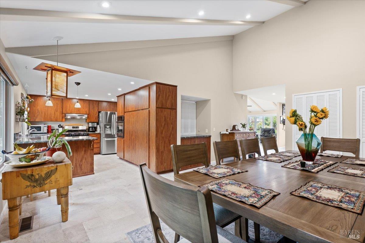 6505 Stonecroft Terrace Santa Rosa, CA 95409 - Photo 16 of 59