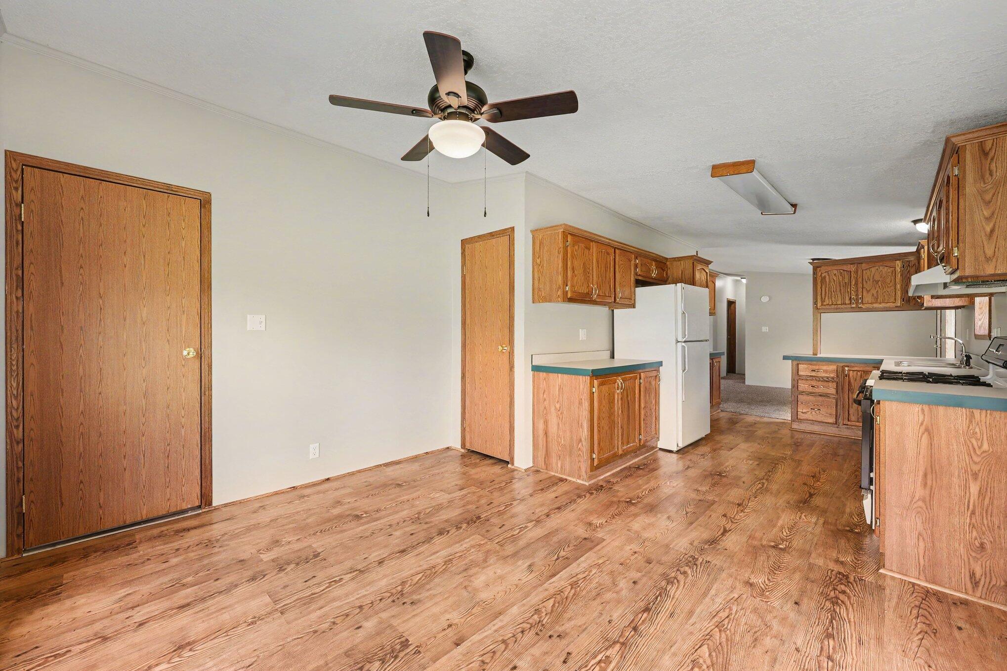 4794 Seymour Road Jackson, MI 49201 - Photo 12 of 48 007_file_7590