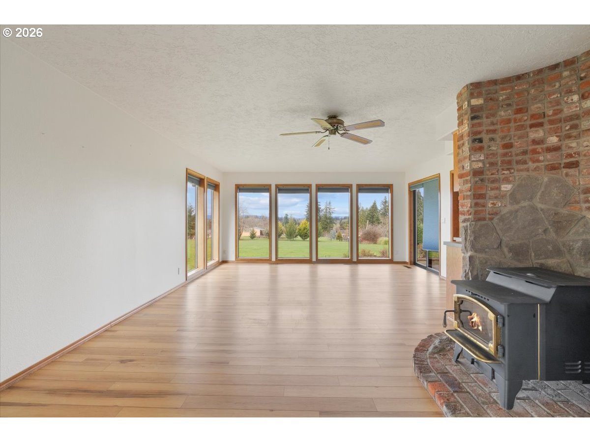 6593 Rippling Brook Drive Southeast Salem, OR 97317 - Photo 18 of 42