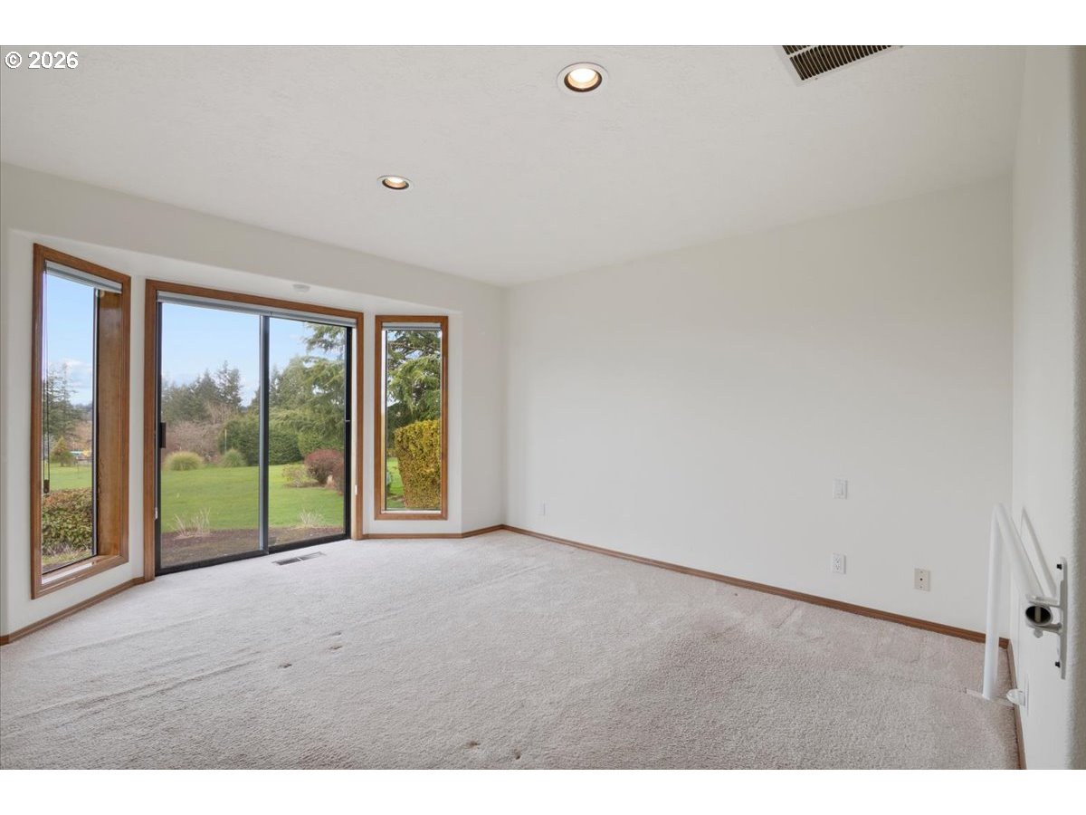 6593 Rippling Brook Drive Southeast Salem, OR 97317 - Photo 26 of 42