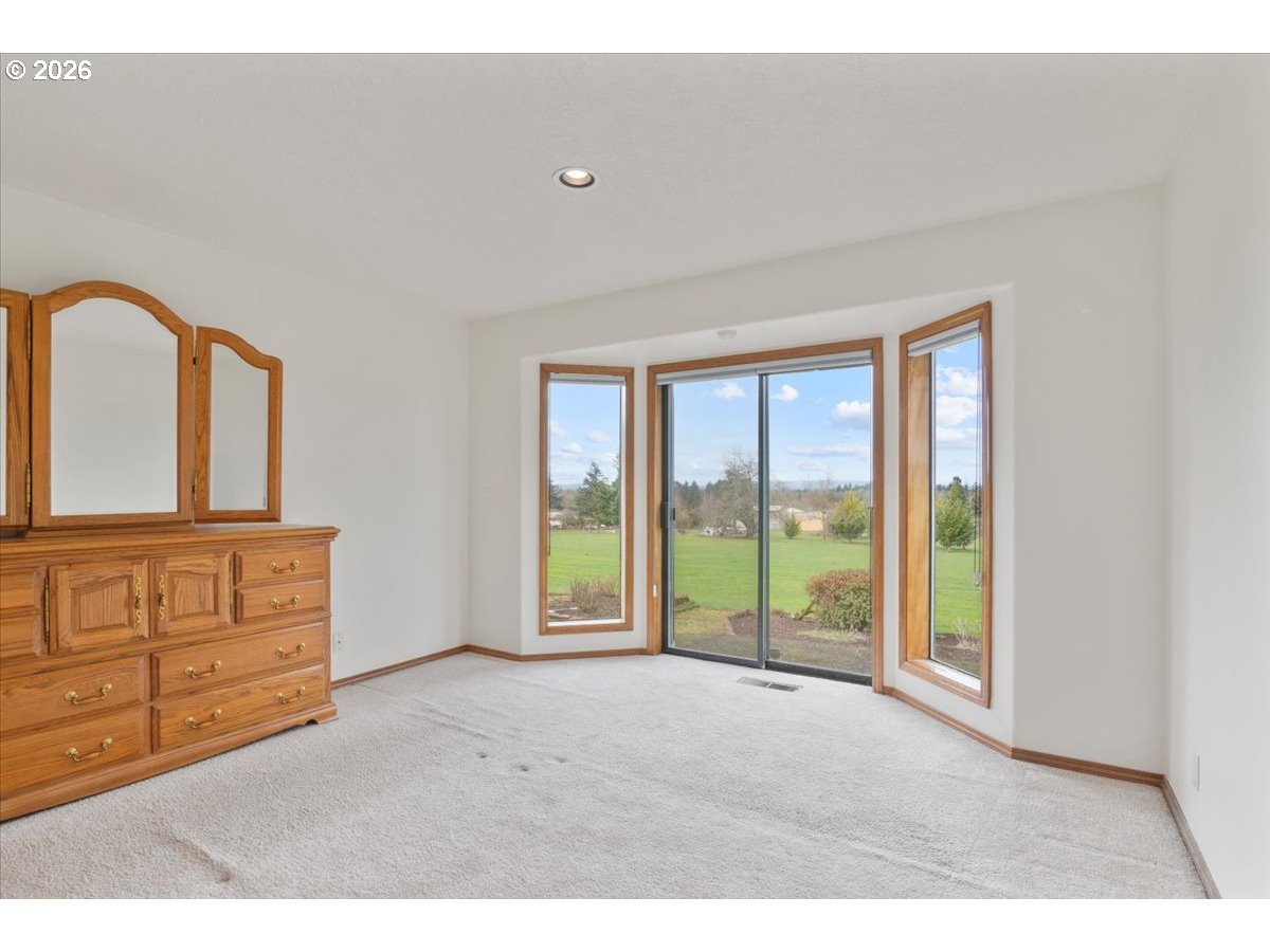 6593 Rippling Brook Drive Southeast Salem, OR 97317 - Photo 28 of 42