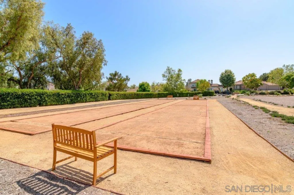 569 Inverlochy Drive Fallbrook, CA 92028 - Photo 44 of 46 a view of outdoor space and yard