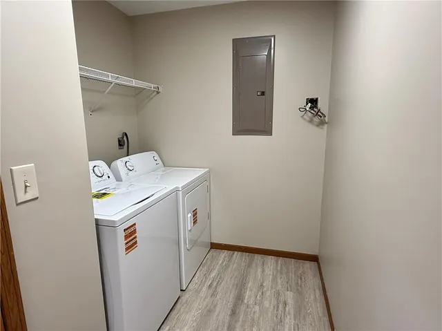 $160,000 | 1316 West Des Moines Street, Burlington, KS 66839