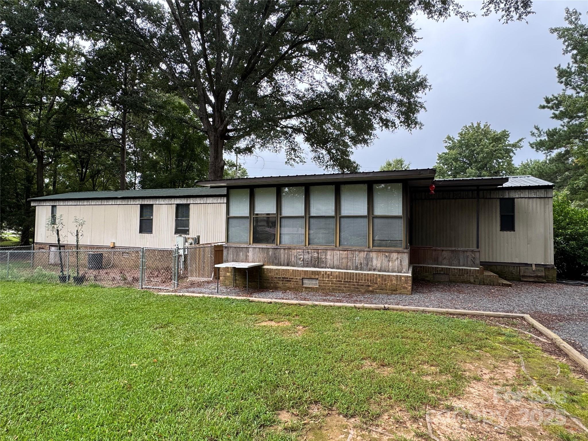 1034 Neely Store Road Rock Hill, SC 29730 - Photo 2 of 8 Gallery Image 2