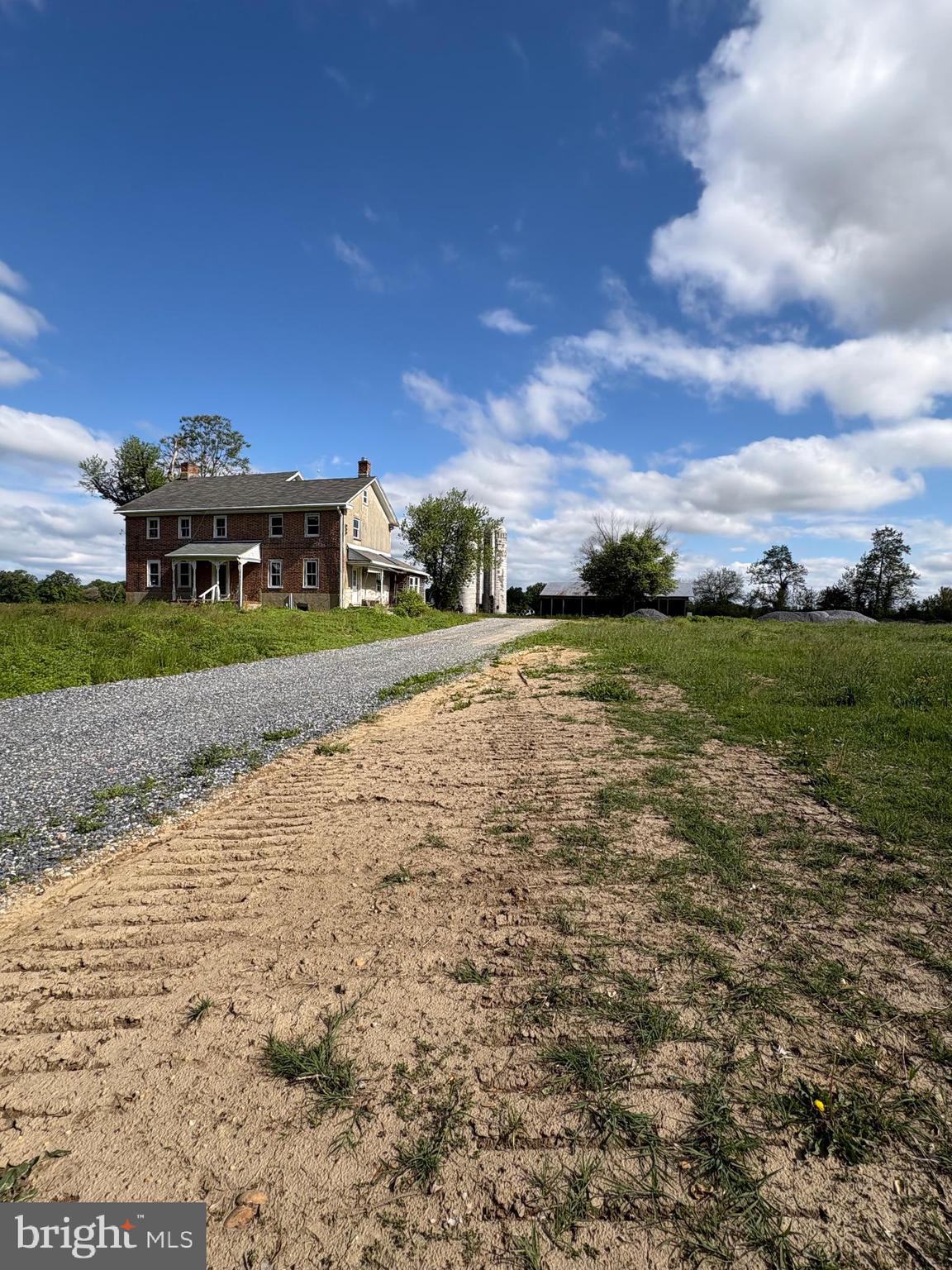 139 Compromise Road Mannington, NJ 08079 - Photo 1 of 7 a view of a big room with a big yard and plants