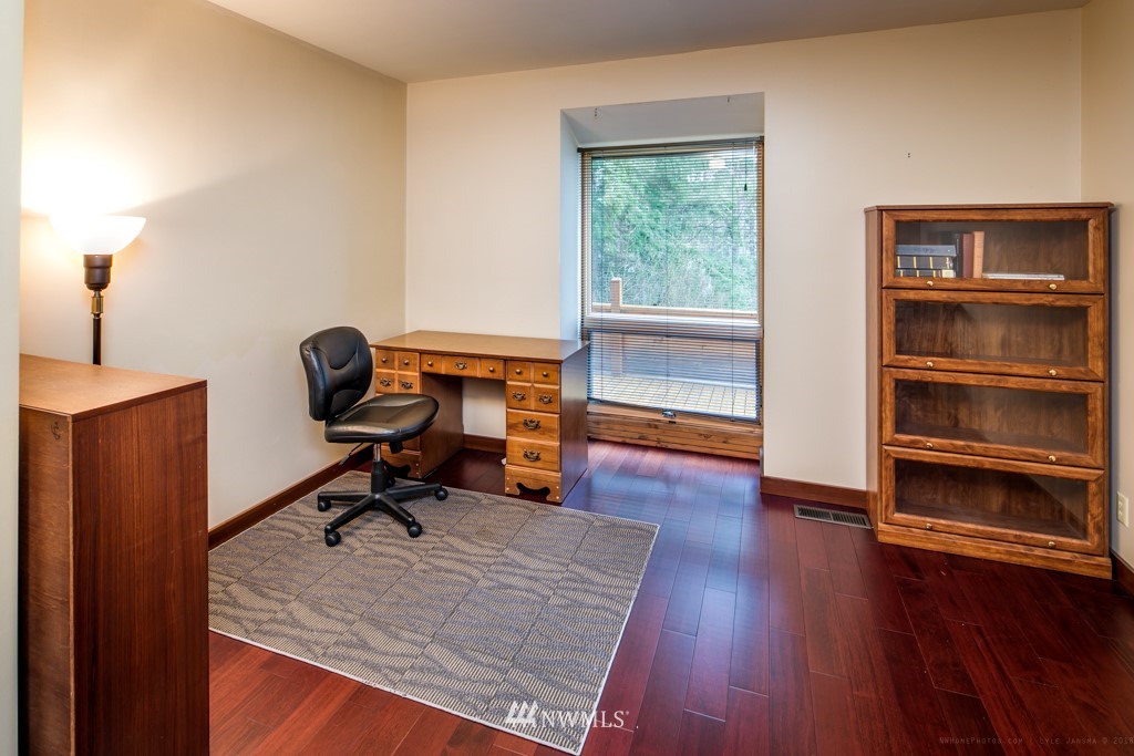 1791 Academy Road Bellingham, WA 98226 - Photo 10 of 24 Gallery Image 10