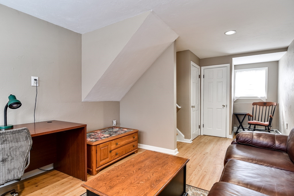 54 Shaw Farm Road Holliston, MA 01746 - Photo 14 of 21
