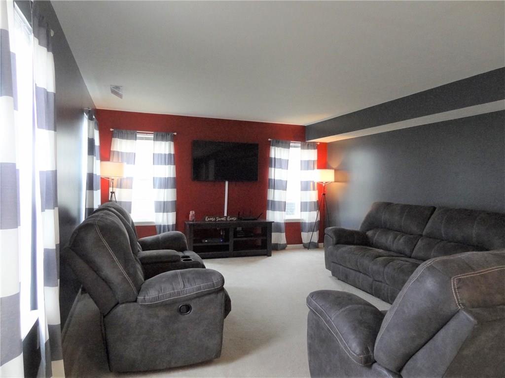 546 Reed Court Greenfield, IN 46140 - Photo 11 of 32 Gallery Image 11