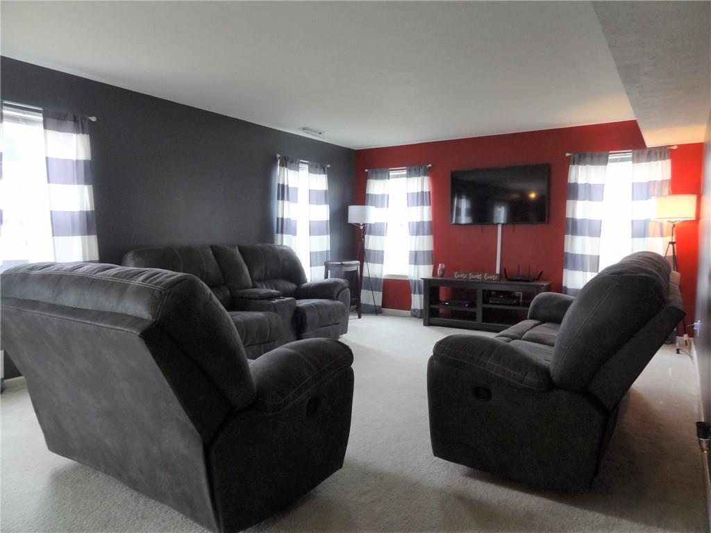 546 Reed Court Greenfield, IN 46140 - Photo 10 of 32 Gallery Image 10