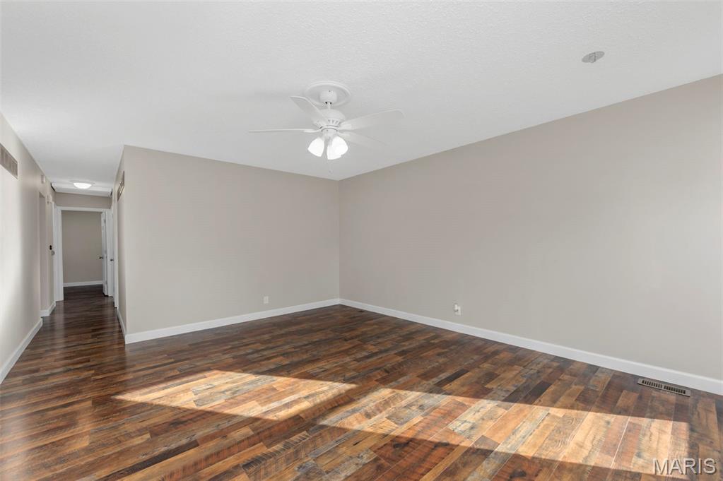 1814 Springhill Drive O'Fallon, MO 63366 - Photo 11 of 31