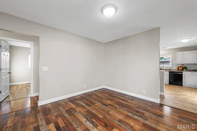 $278,000 | 1814 Springhill Drive, O'Fallon, MO 63366