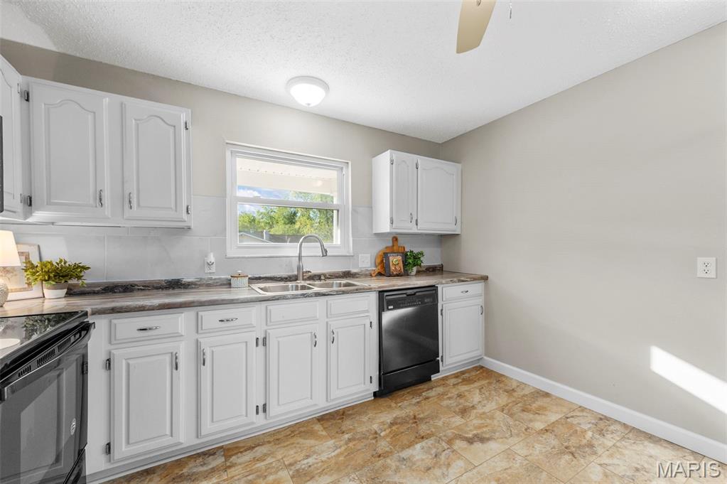 1814 Springhill Drive O'Fallon, MO 63366 - Photo 16 of 31