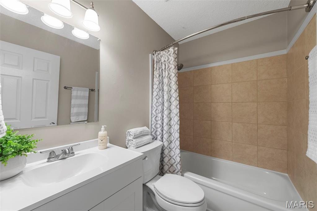 1814 Springhill Drive O'Fallon, MO 63366 - Photo 25 of 31