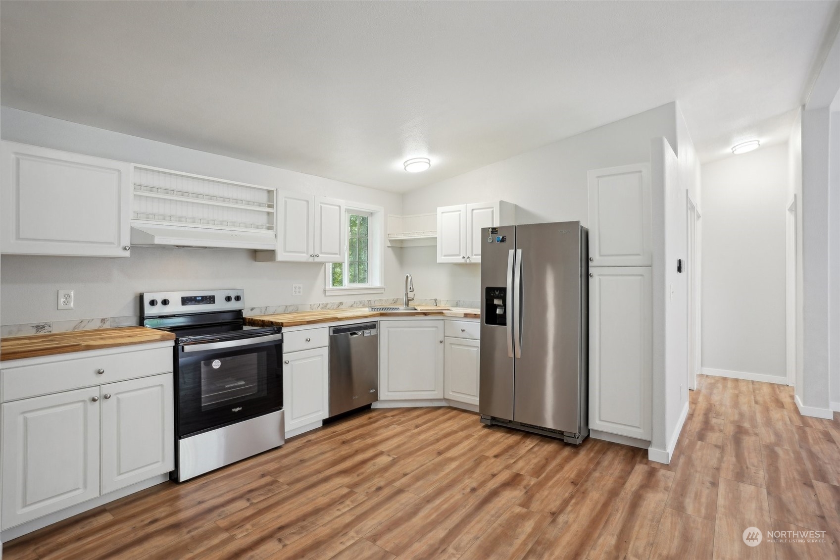3803 Southeast Baker Road Port Orchard, WA 98367 - Photo 13 of 39 Gallery Image 13