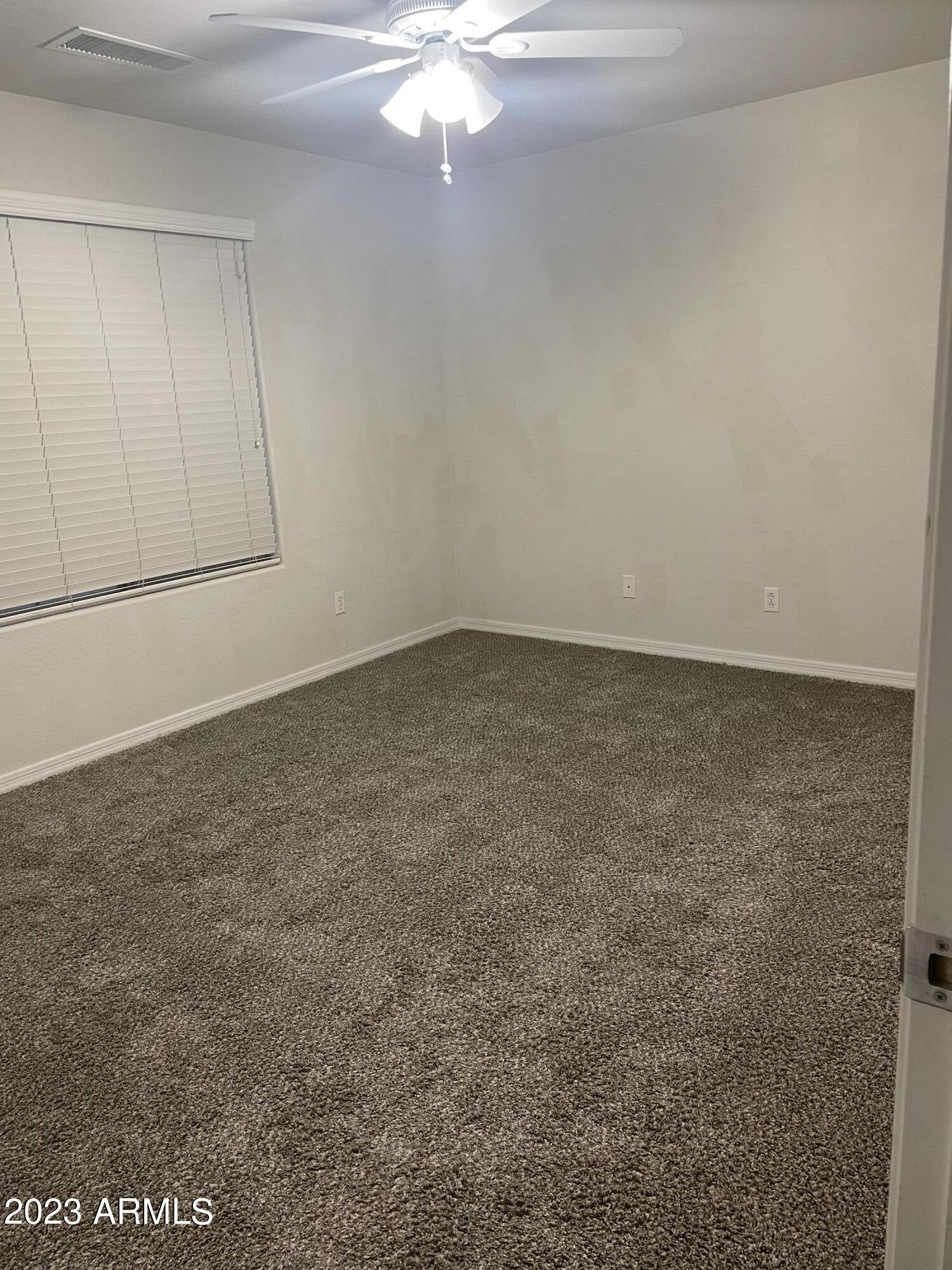 2018 West Davis Road Phoenix, AZ 85023 - Photo 25 of 34