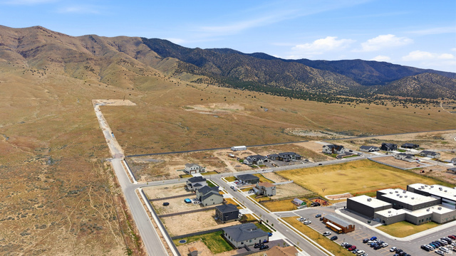 2930 Jojo Road, Unit 110 Eagle Mountain, UT 84005 - Photo 10 of 22 View of rural area with mountains