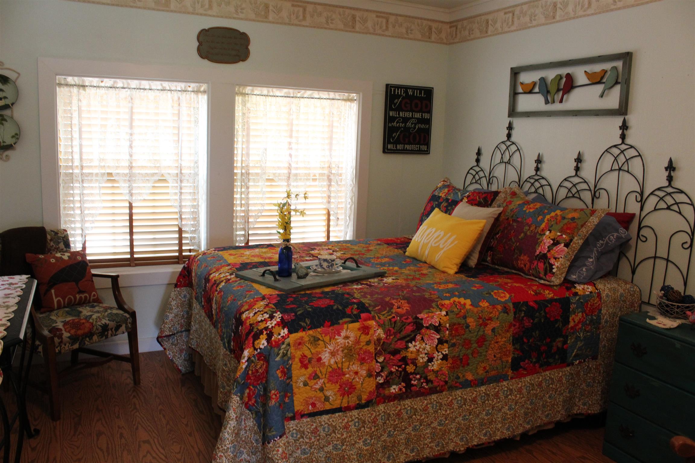 286 South Hood Road Lawrenceburg, TN 38464 - Photo 12 of 29 Down stairs bedroom