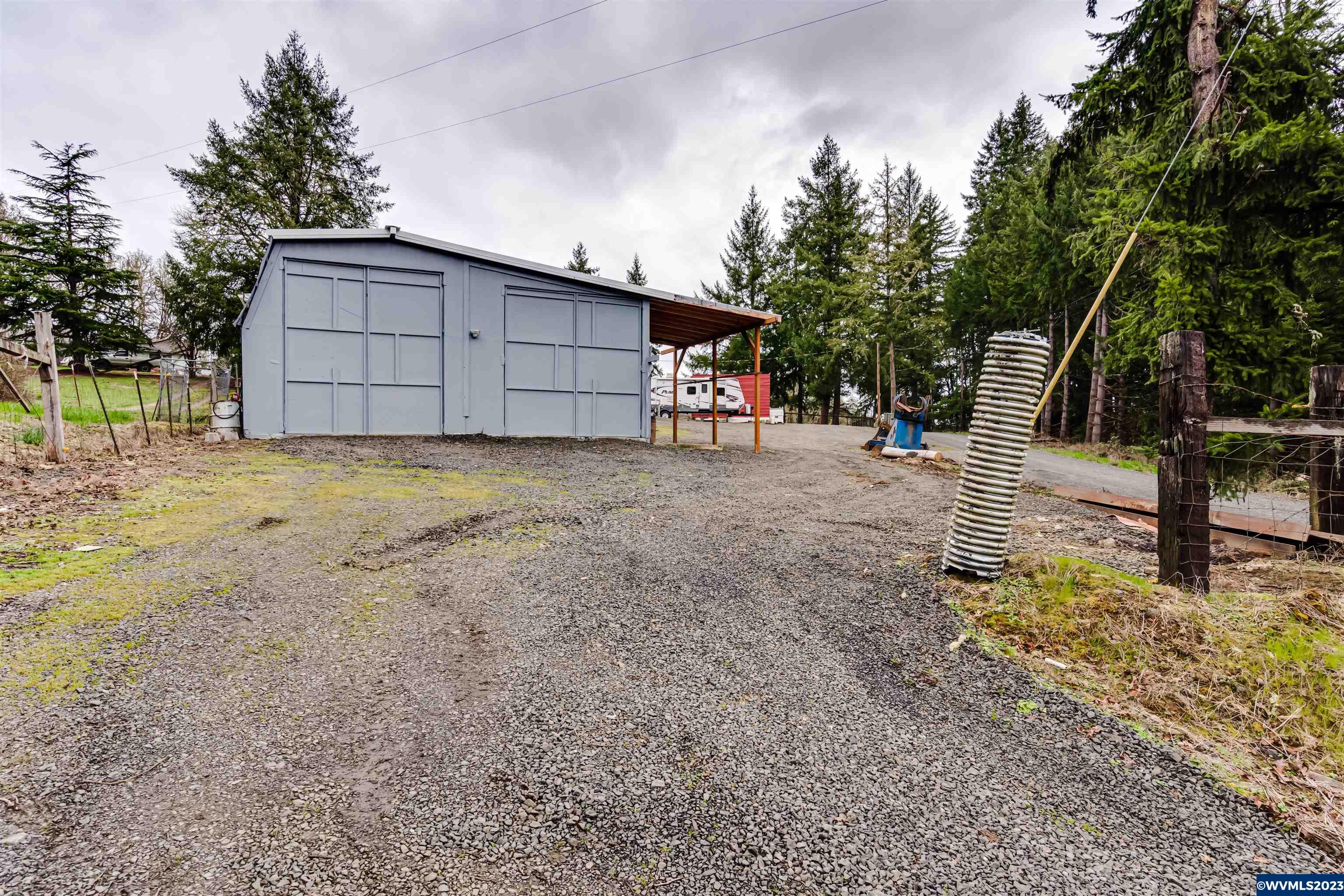 26134 Foster Road Monroe, OR 97456 - Photo 31 of 41 Gallery Image 31