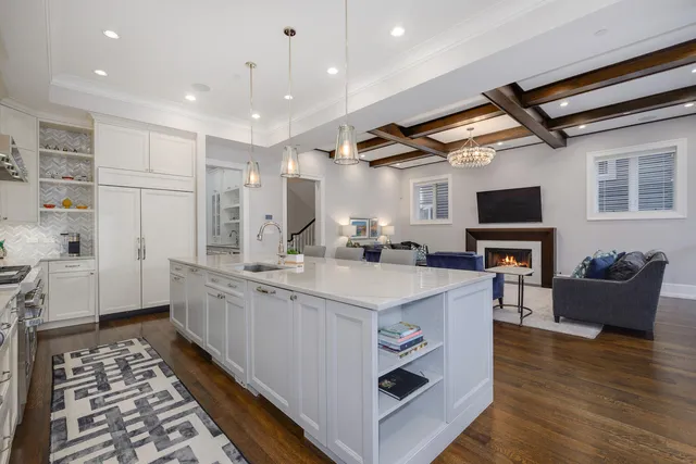 $4,250,000 | 2730 North Magnolia Avenue, Chicago, IL 60614