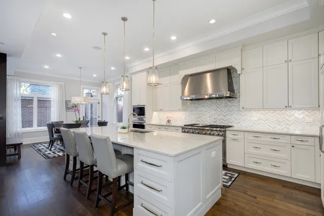 $4,250,000 | 2730 North Magnolia Avenue, Chicago, IL 60614