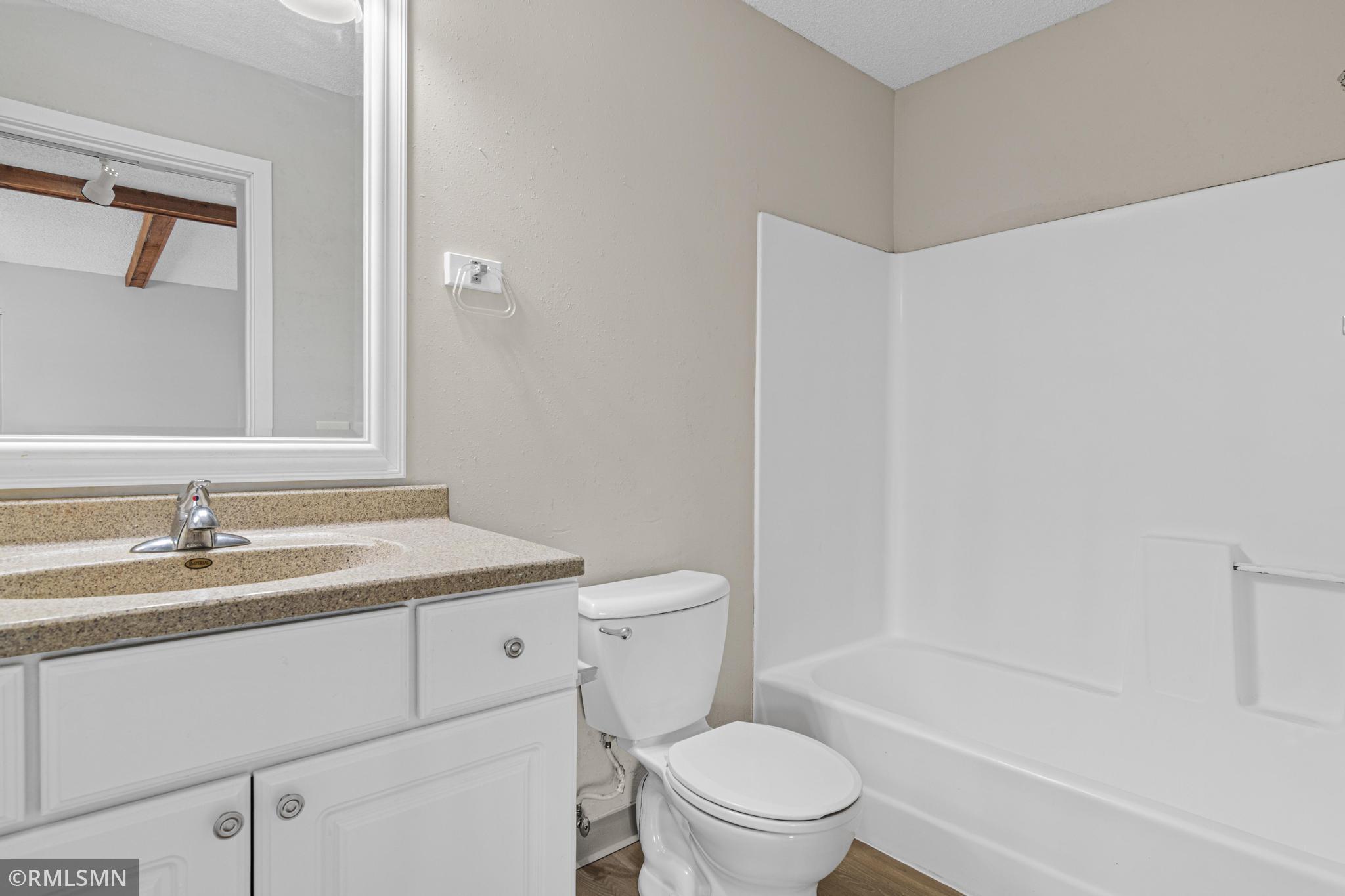 7654 Dunmore Road Woodbury, MN 55125 - Photo 30 of 35