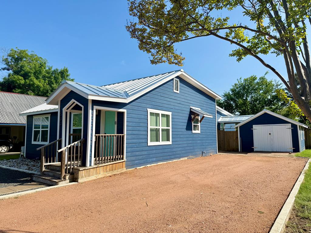 503 Lucille Street Kerrville, TX 78028 - Photo 1 of 1 Main View