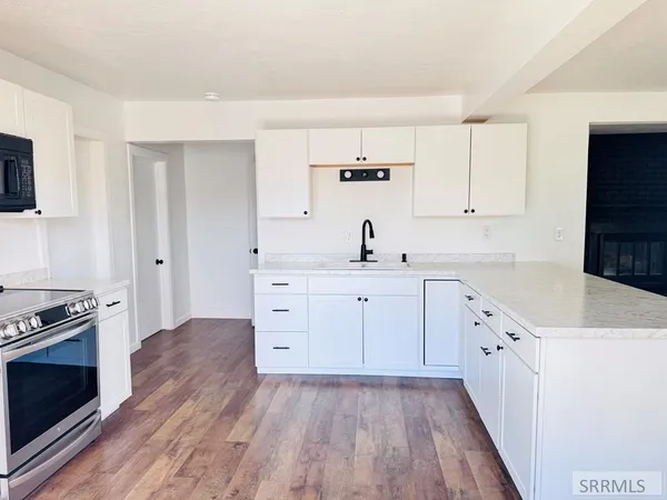 $229,500 | 1070 South Shilling Avenue, Blackfoot, ID 83221