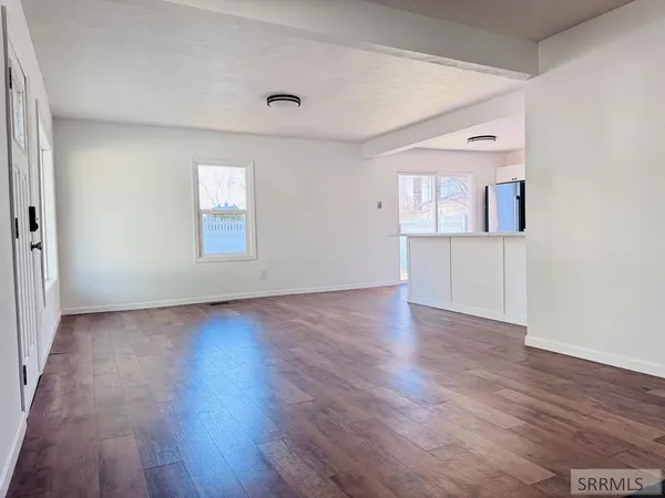 $229,500 | 1070 South Shilling Avenue, Blackfoot, ID 83221