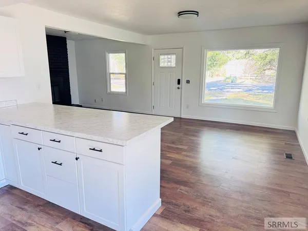 $229,500 | 1070 South Shilling Avenue, Blackfoot, ID 83221