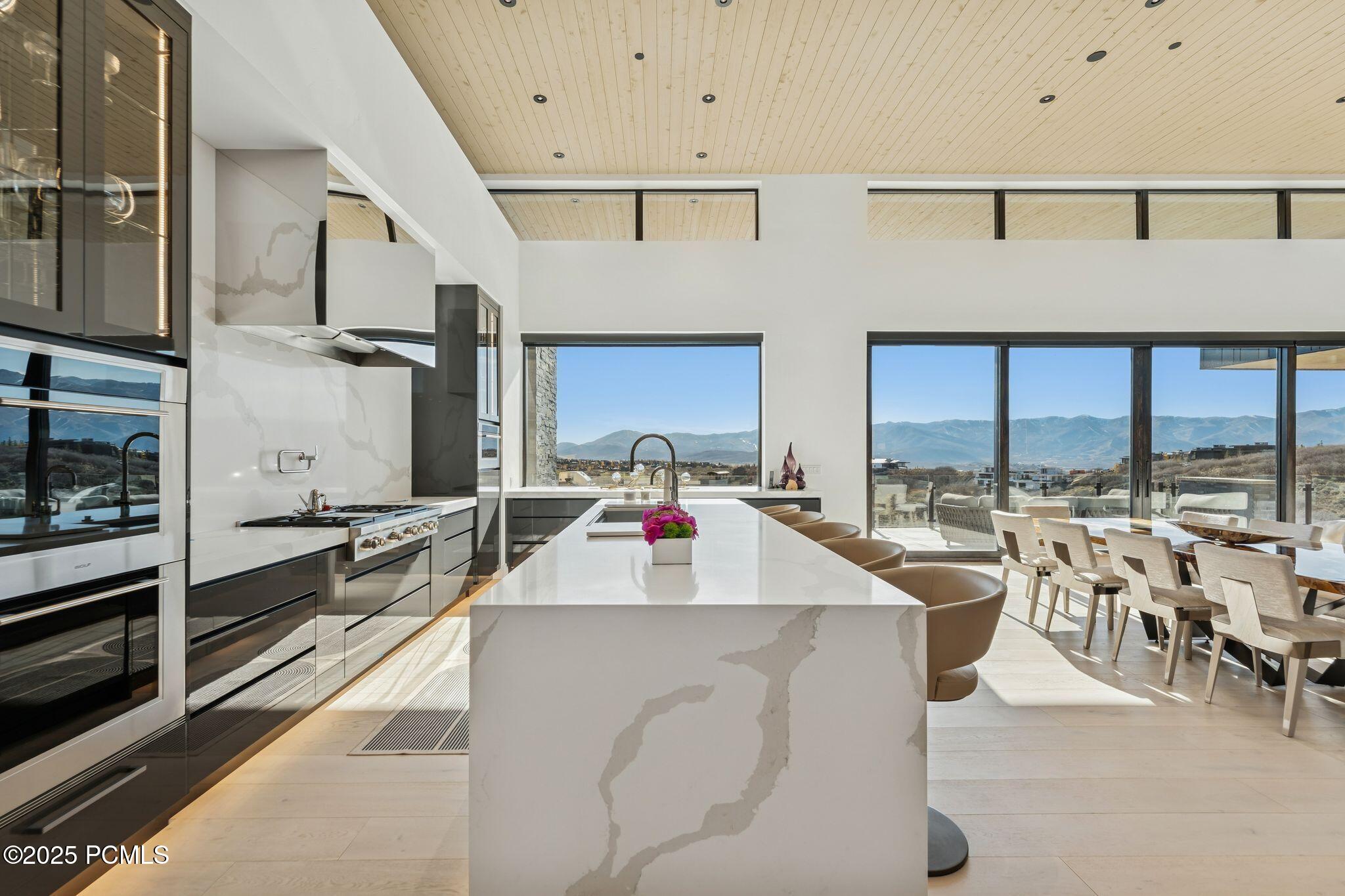 3404 Wapiti Cyn Road Park City, UT 84098 - Photo 16 of 77