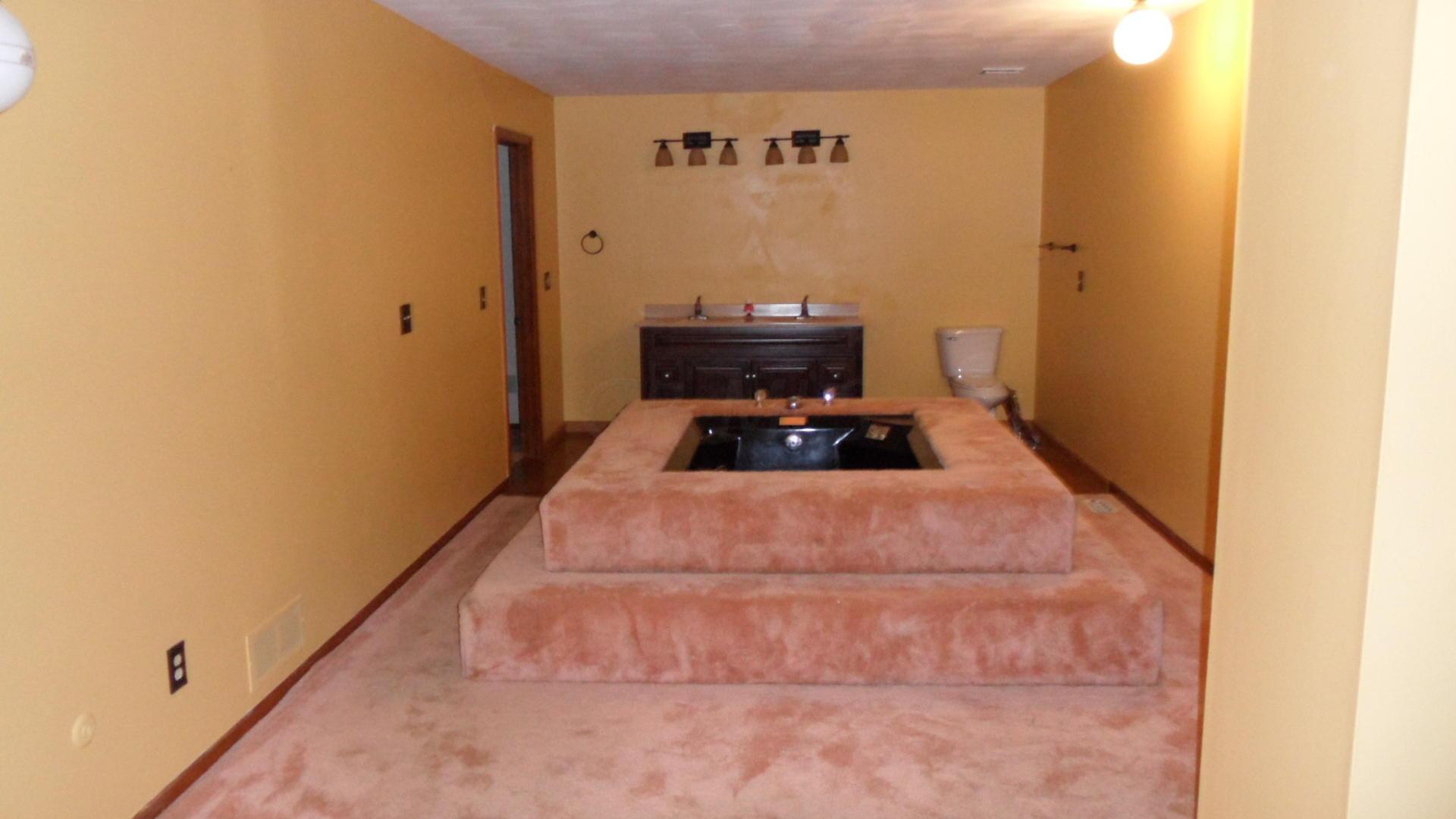 4929 Etna Road Columbus, OH 43213 - Photo 18 of 42